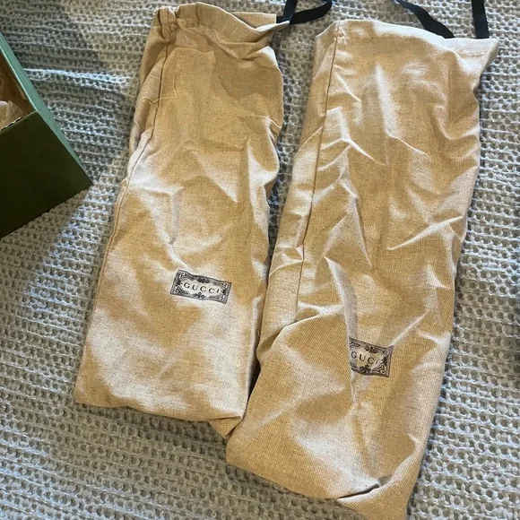 Gucci GG t-strap sandal size 38: US 8 - Picture 3 of 5